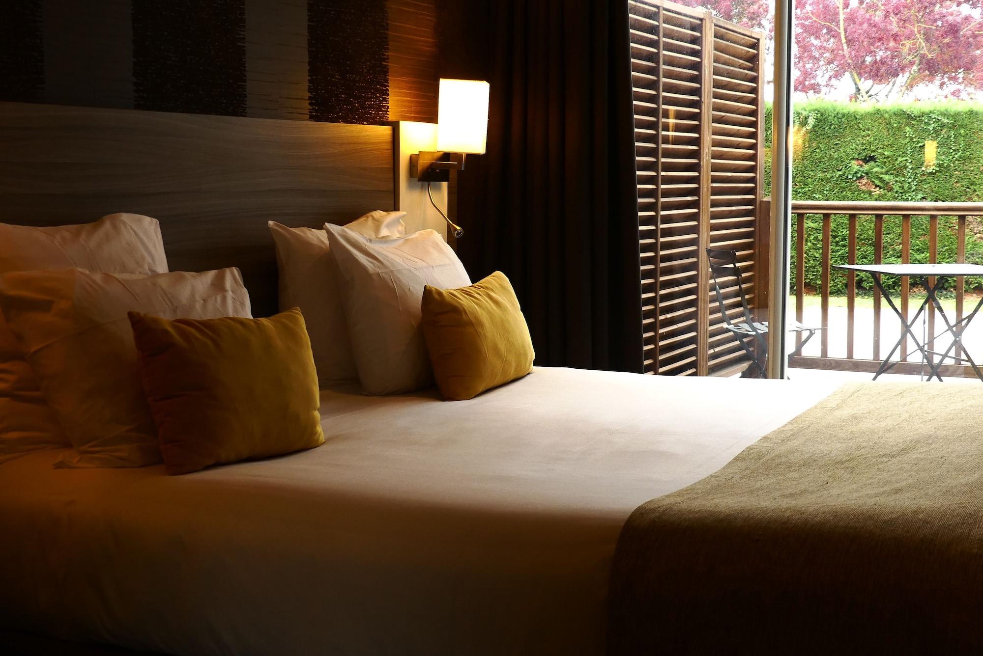 Contact Hotel Le Provencal Bordeaux Lac Exterior foto